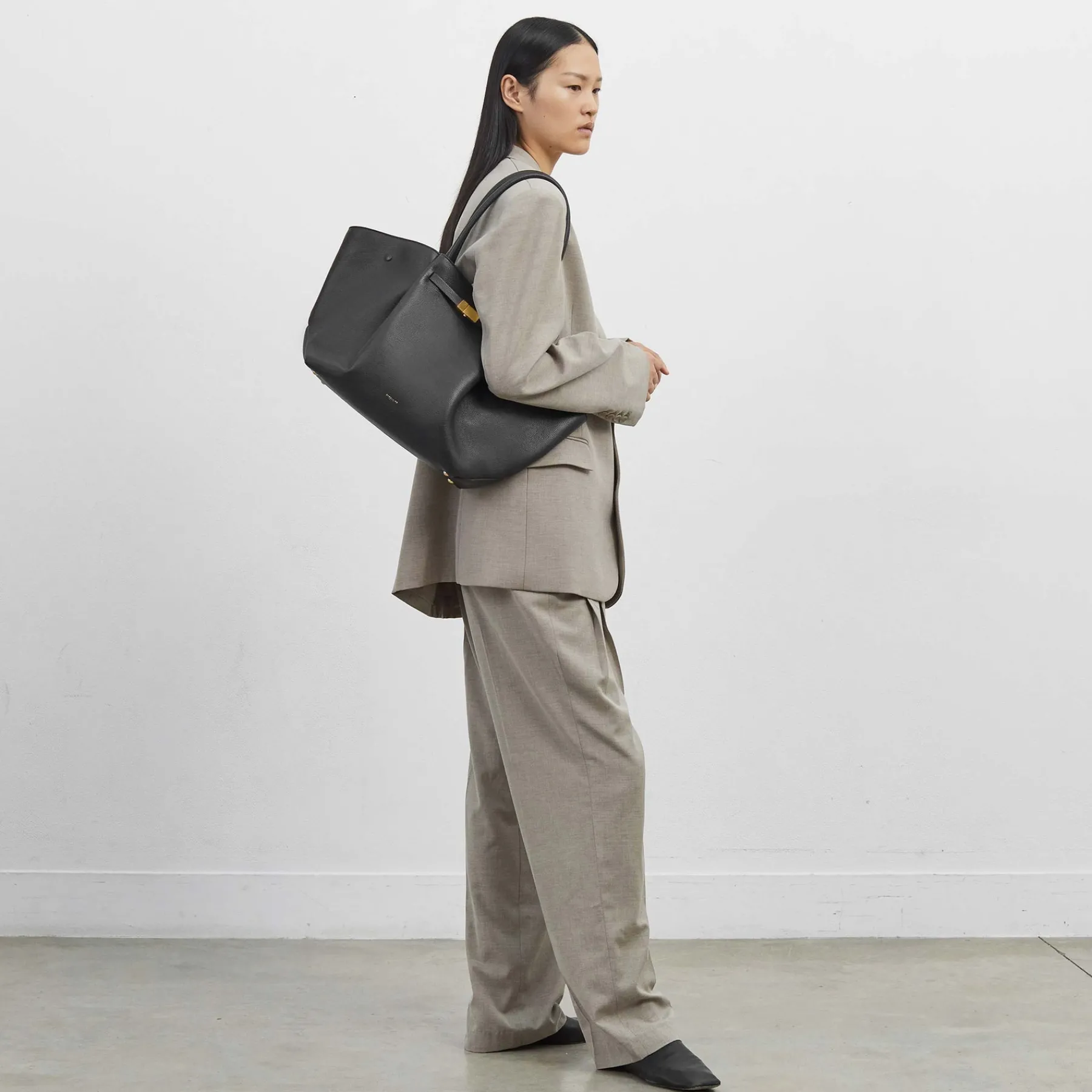 Best Sale DeMellier The New York Tan Small Grain