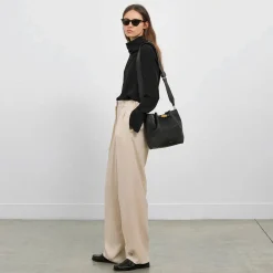 Fashion DeMellier The New York Bucket Off-White Small Grain