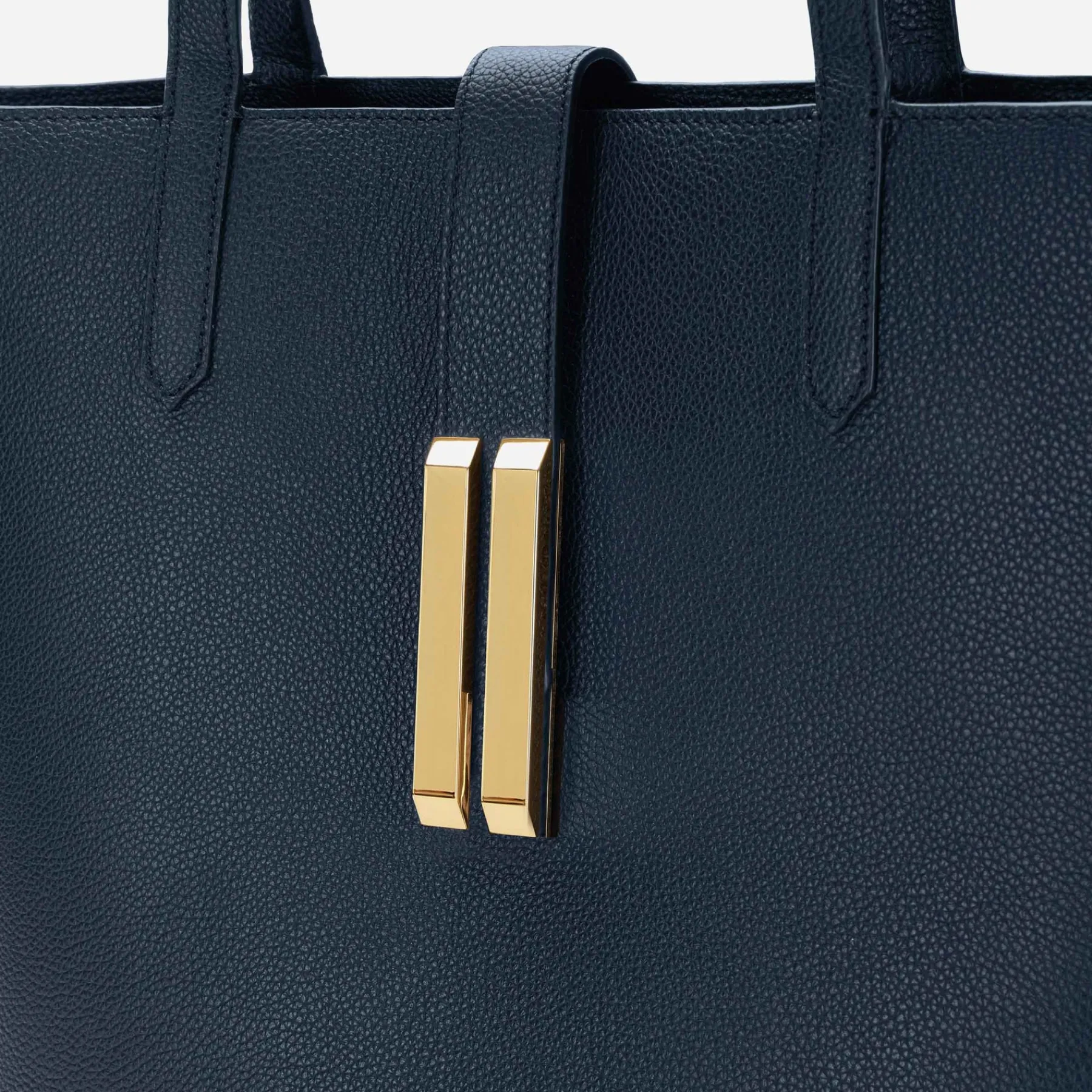 Fashion DeMellier The Vancouver Tote Navy Small Grain